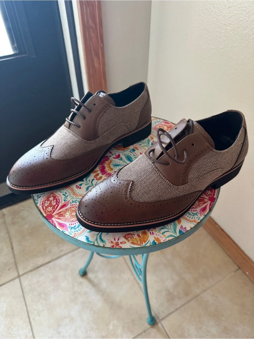 Men's Two-Tone Brown Wingtip Dress Shoes